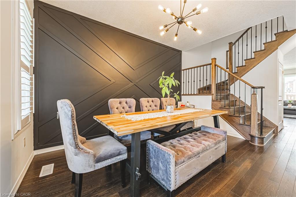 11 Mcwatters Street Property Photo 6