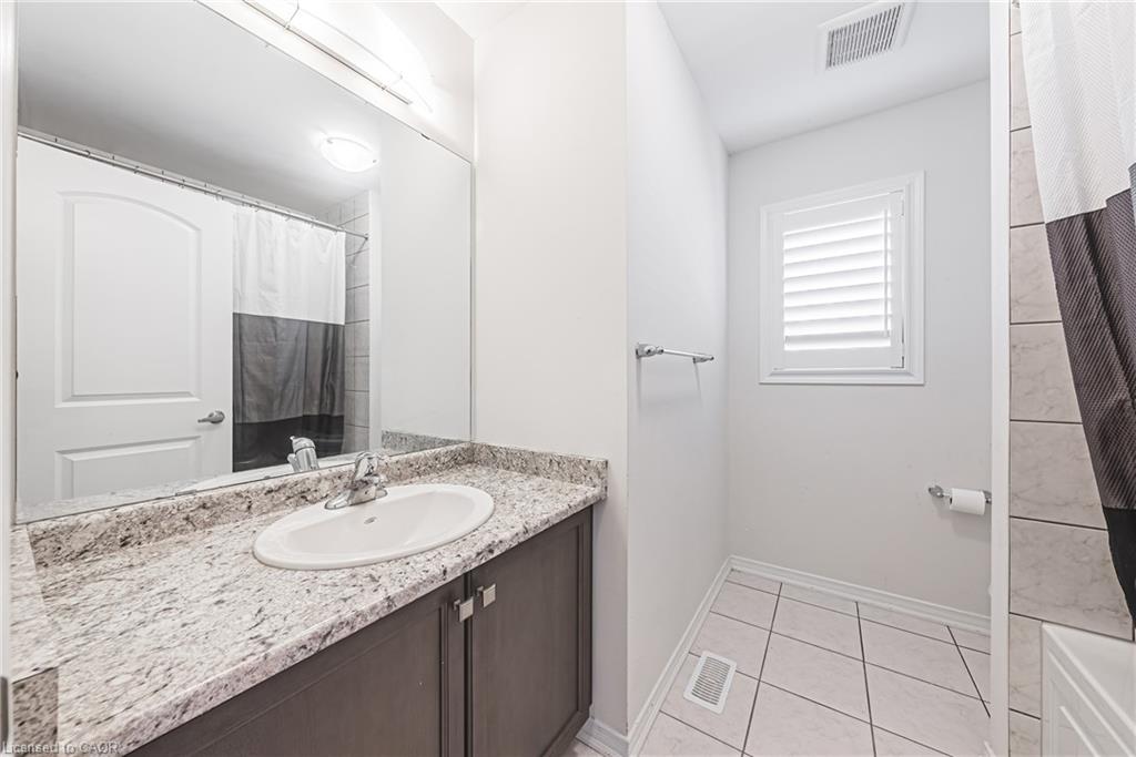 11 Mcwatters Street Property Photo 25