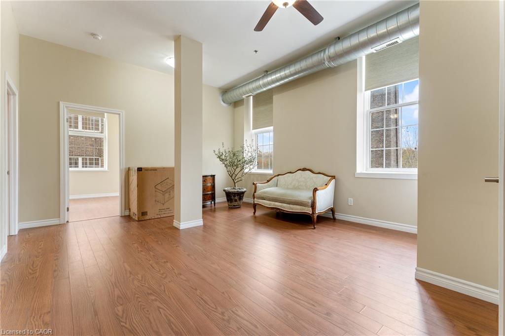 302-140 West River Street Property Photo 12