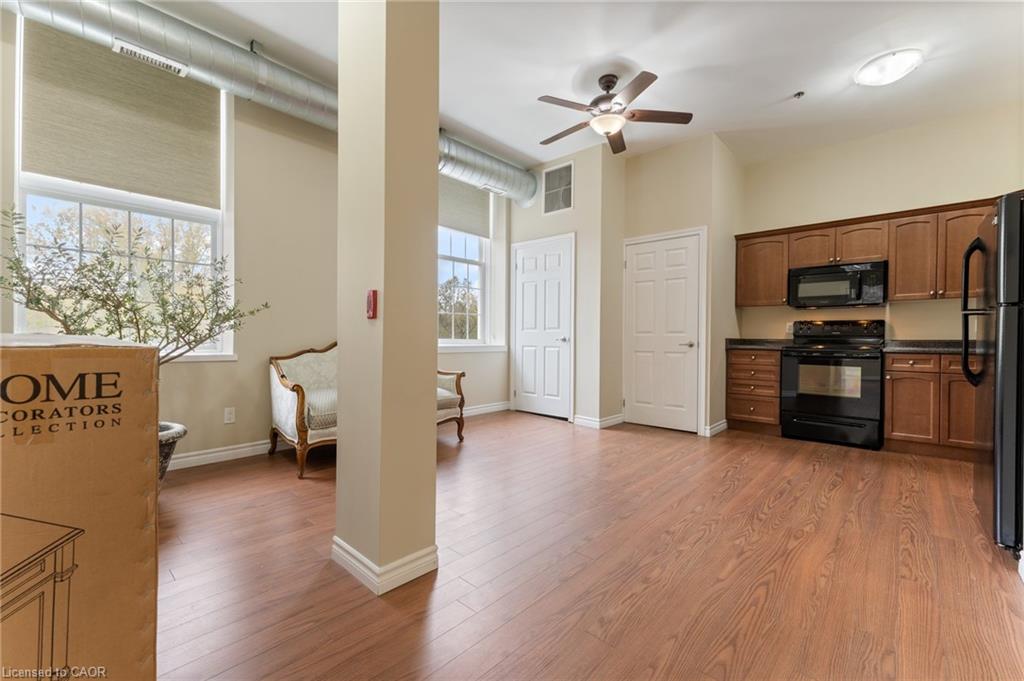 302-140 West River Street Property Photo 15