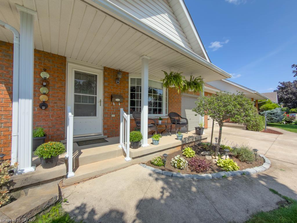 5131 Hawthorn Drive Property Photo 4