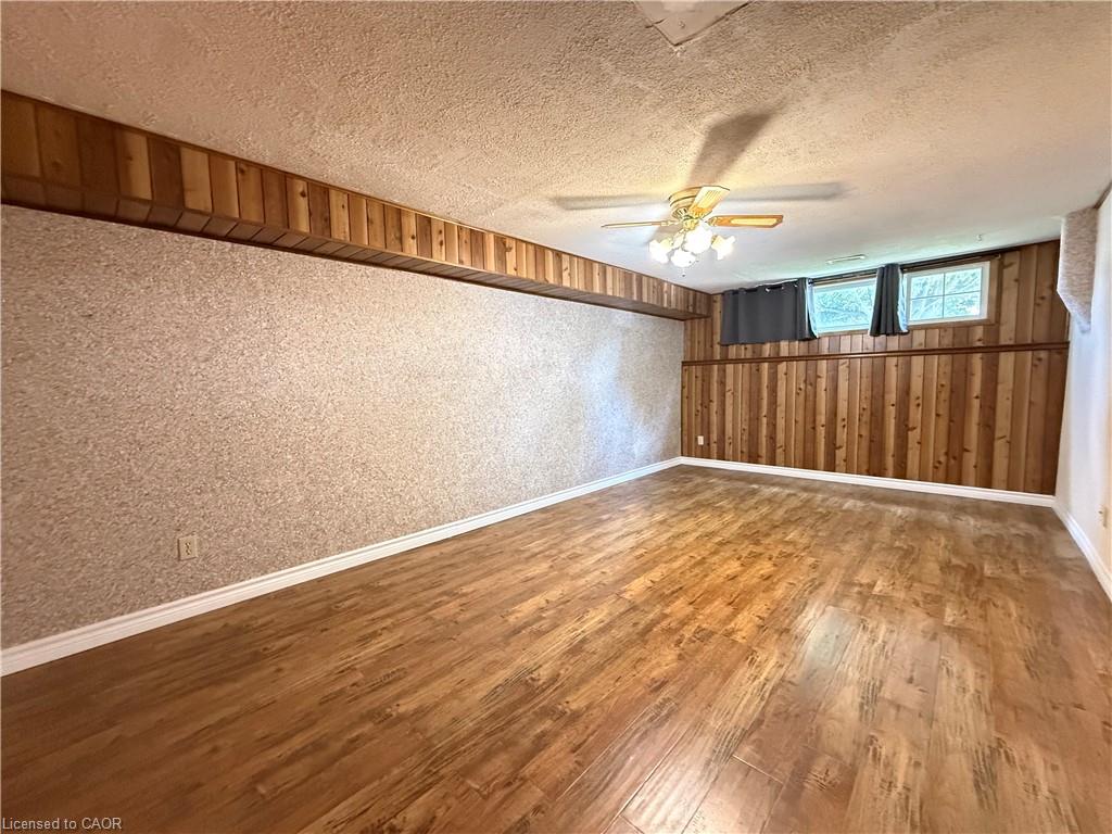 284 Bakersfield Drive Property Photo 14