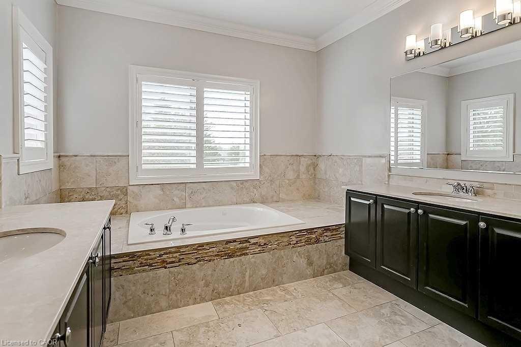 2384 Rock Point Drive Property Photo 17