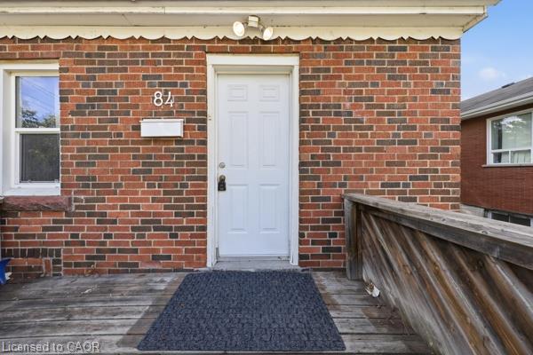 84 Ewen Road Property Photo 4