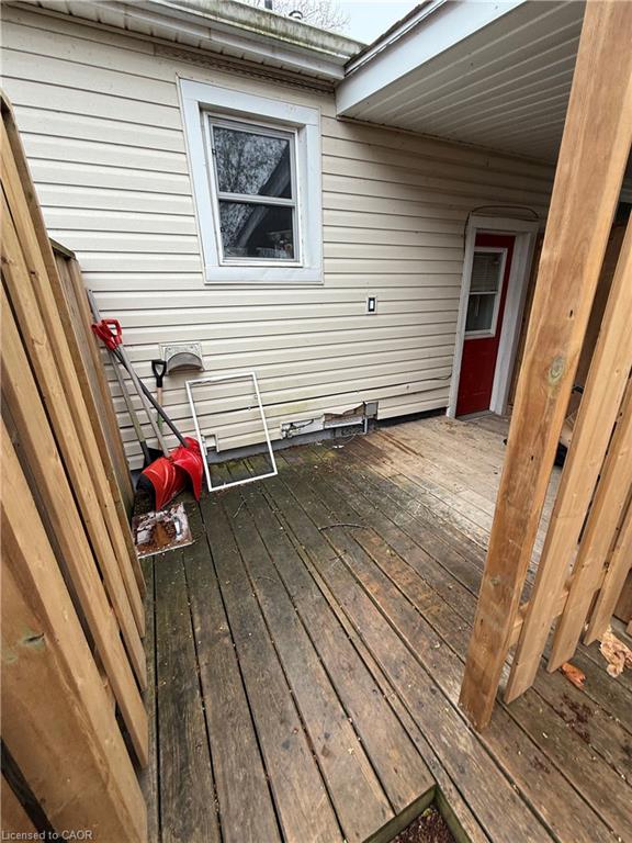 2-41 Beamer Avenue Property Photo 5