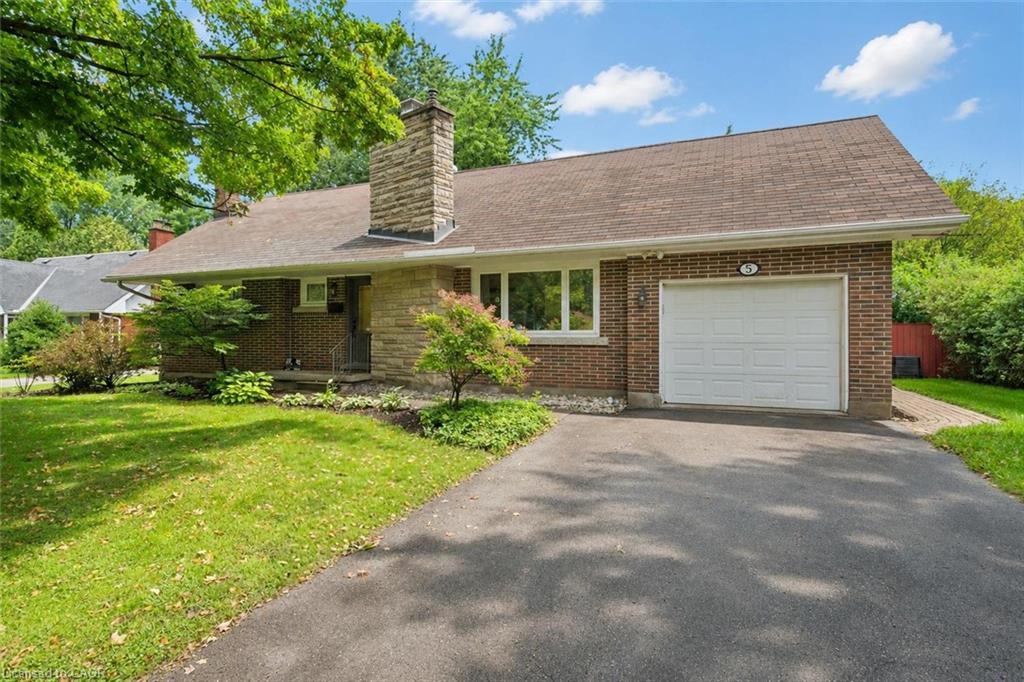 5 Tamarack Place Property Photo 1