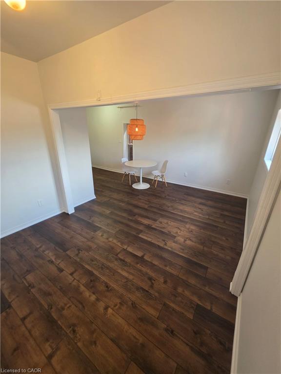 359 Barton Street E Property Photo 13