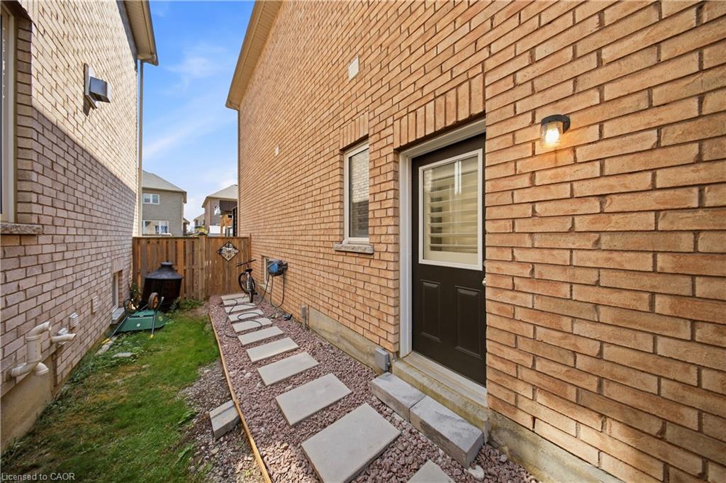 114 Chaumont Drive Property Photo 20