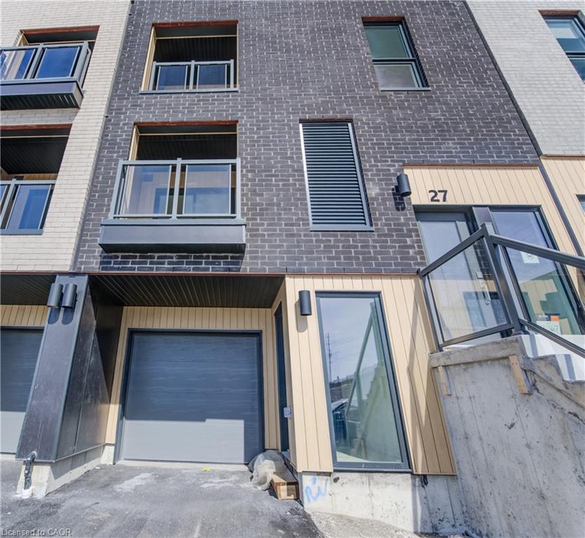 27 Urbane Boulevard Property Photo 2
