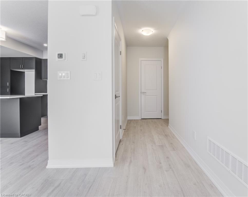 27 Urbane Boulevard Property Photo 6