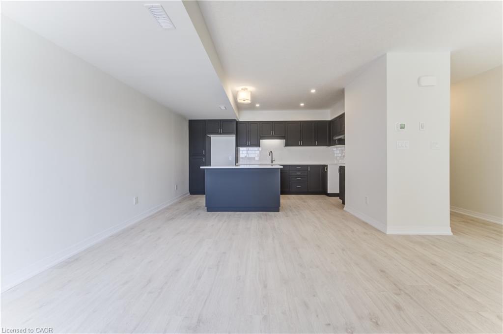 27 Urbane Boulevard Property Photo 7