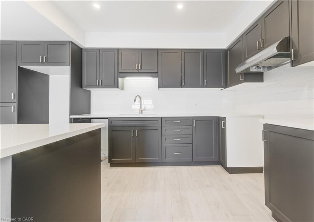 27 Urbane Boulevard Property Photo 9