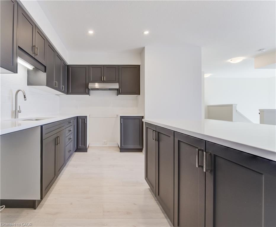 27 Urbane Boulevard Property Photo 11