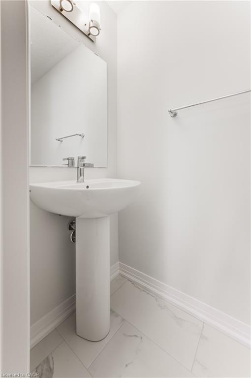 27 Urbane Boulevard Property Photo 18