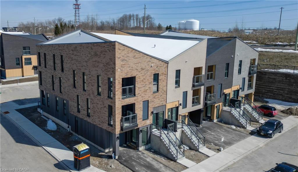 27 Urbane Boulevard Property Photo 32