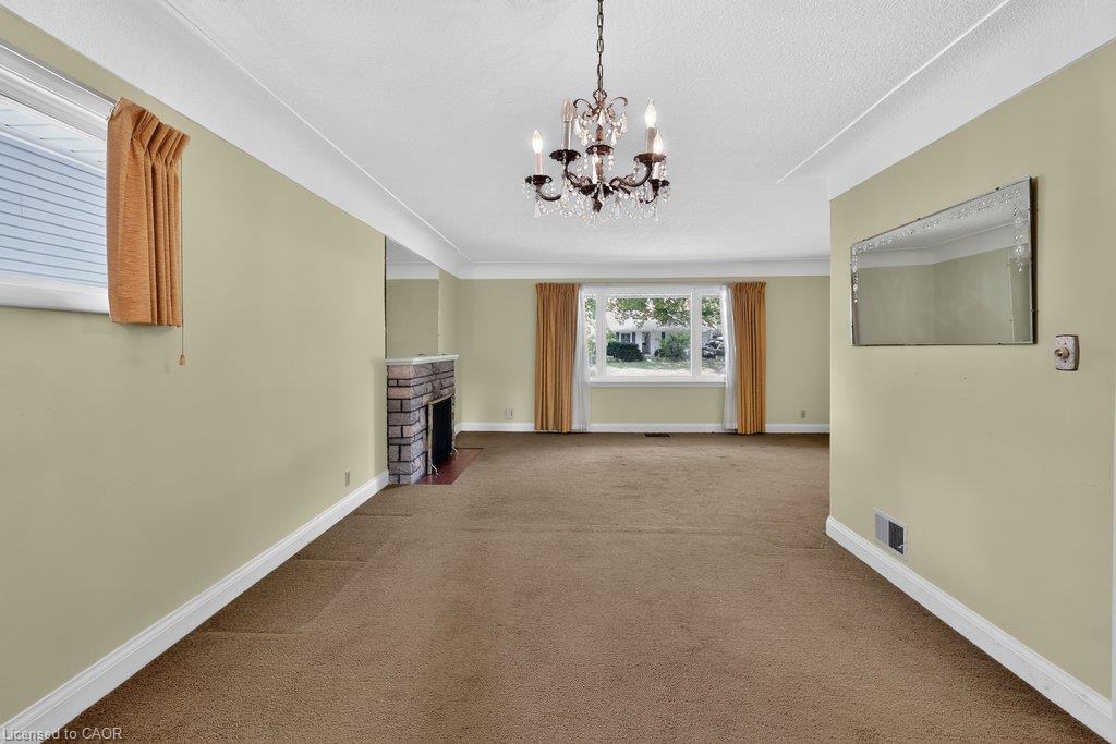 948 Long Drive Property Photo 7