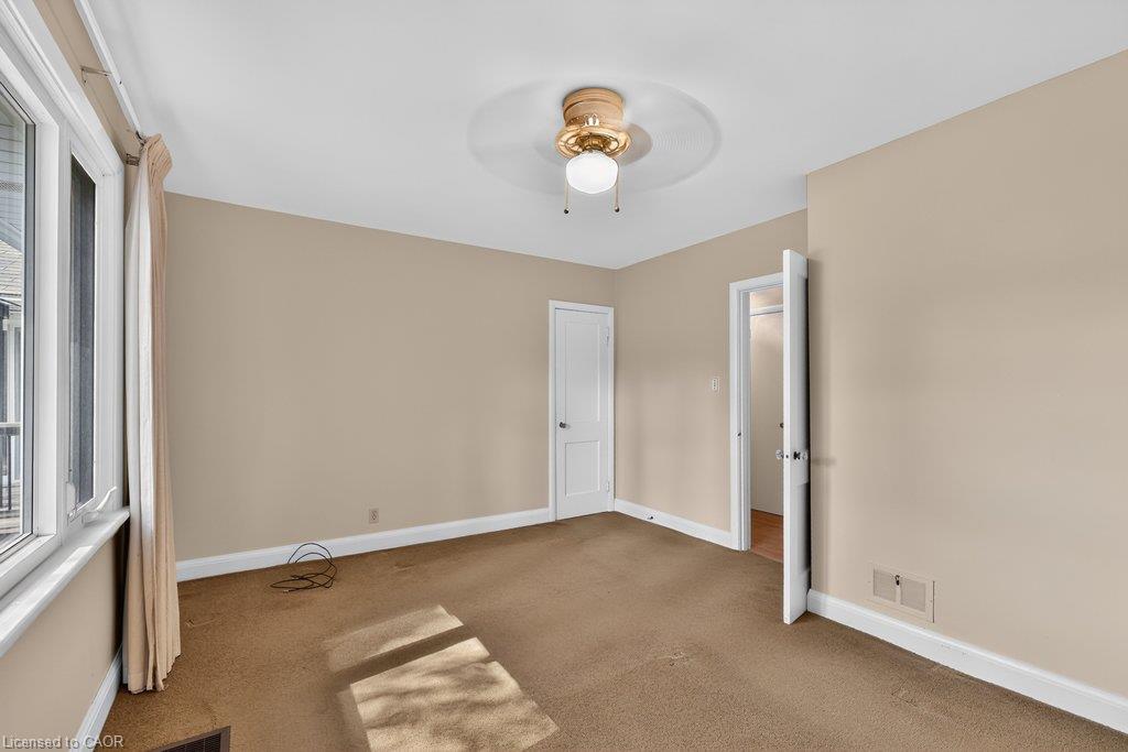 948 Long Drive Property Photo 14