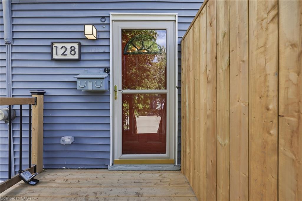 128 Robert Street Property Photo 5