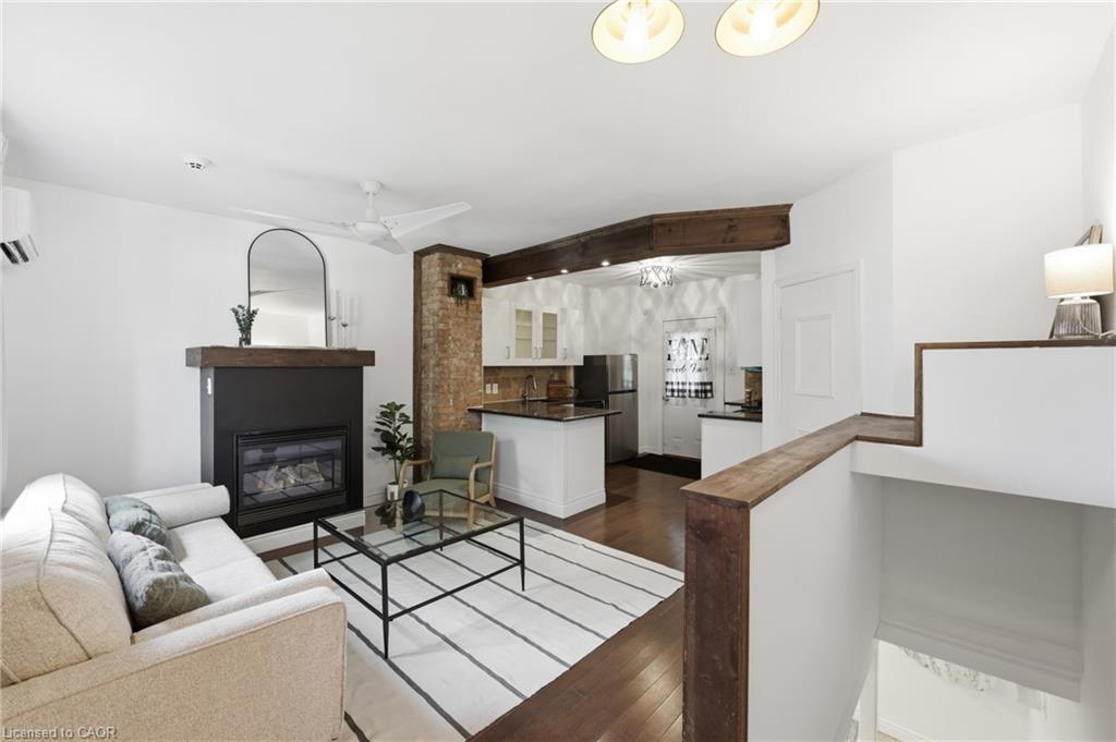 128 Robert Street Property Photo 7