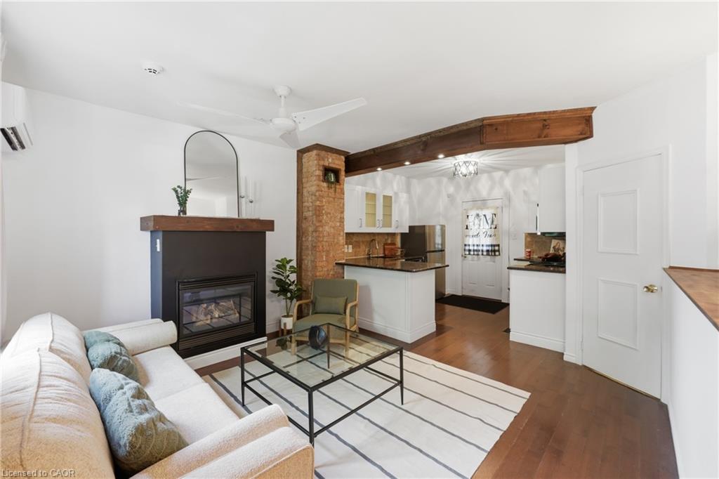 128 Robert Street Property Photo 8