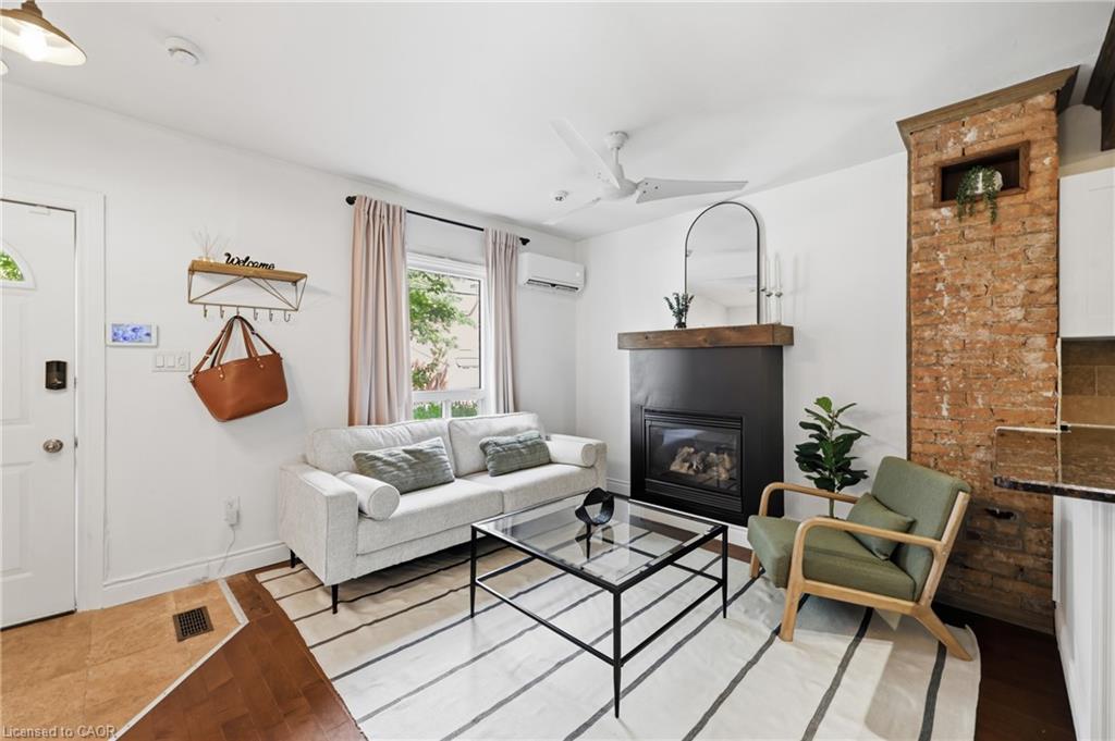 128 Robert Street Property Photo 10