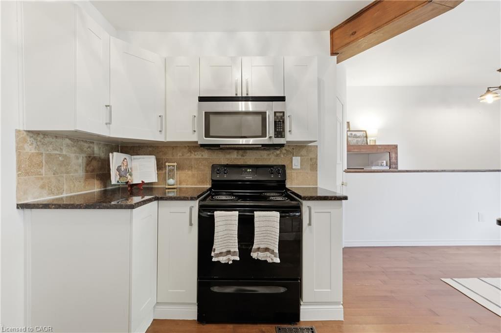128 Robert Street Property Photo 15