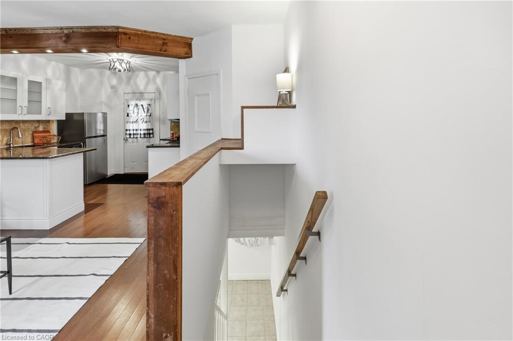 128 Robert Street Property Photo 18