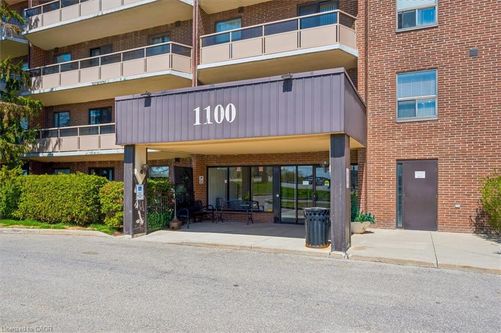 302-1100 Courtland Avenue E Property Photo 3
