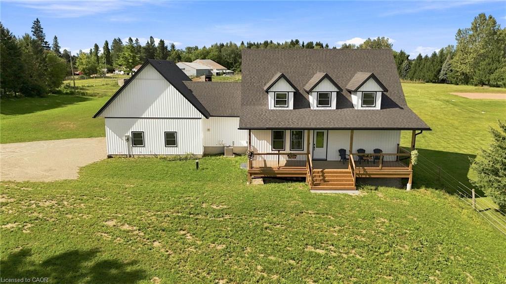 1238 Snyder's Road E Property Photo 3