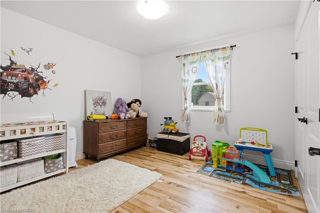 1238 Snyder's Road E Property Photo 13