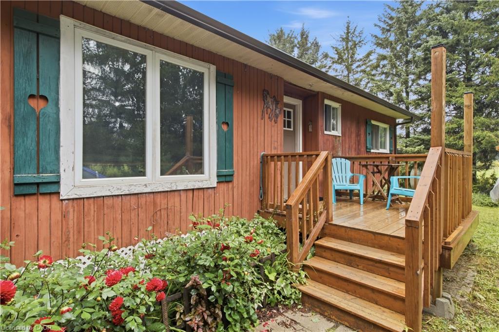 1238 Snyder's Road E Property Photo 24