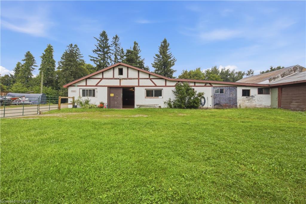 1238 Snyder's Road E Property Photo 2