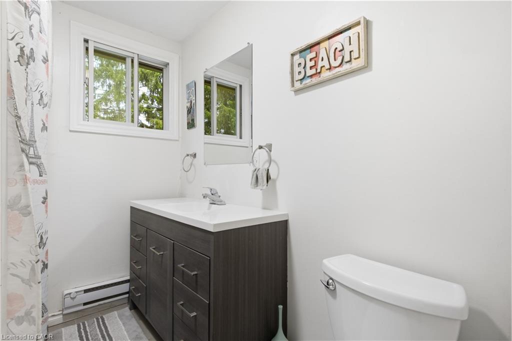 1238 Snyder's Road E Property Photo 44