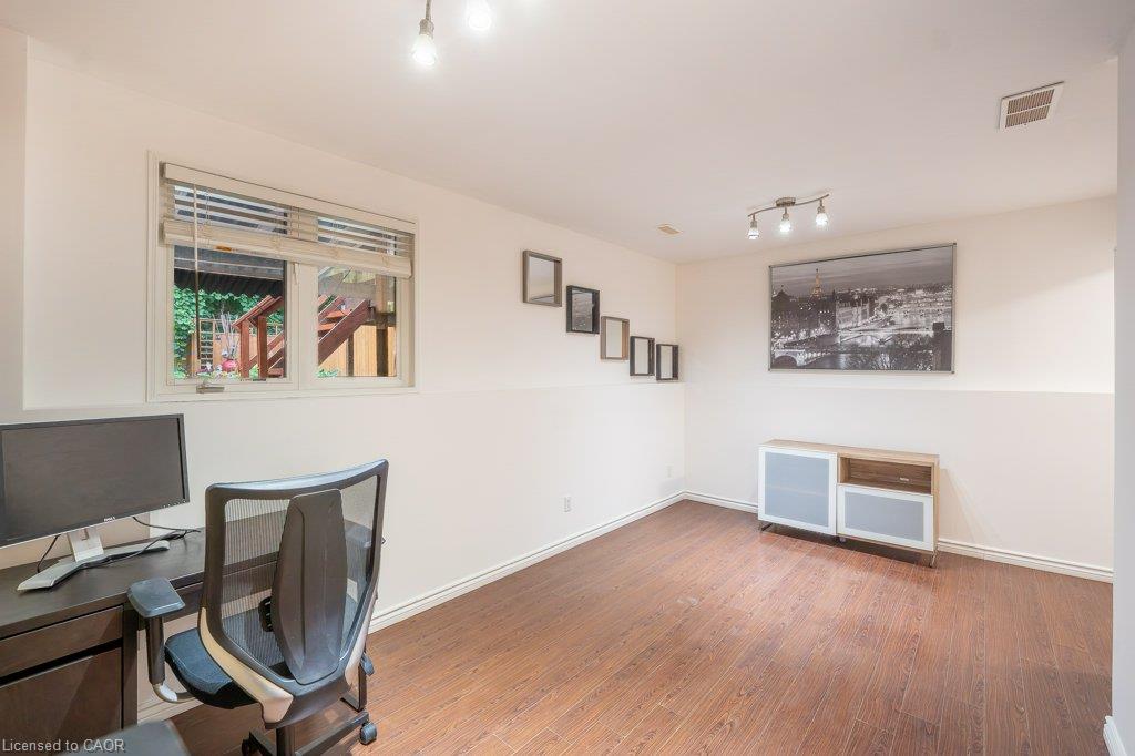 E33-110 Activa Avenue Property Photo 9