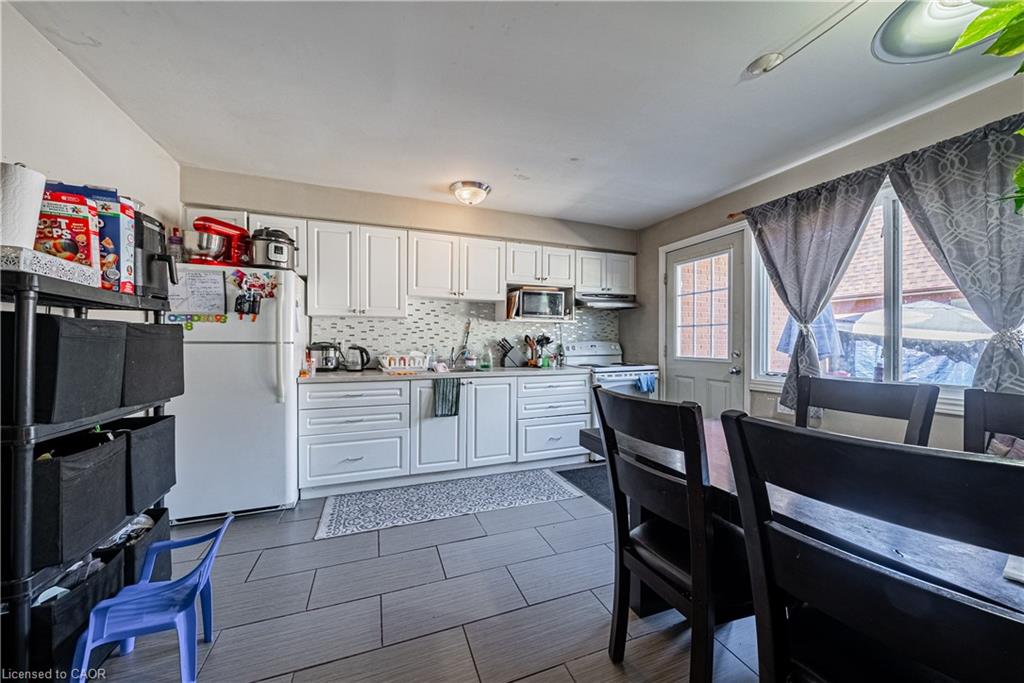 648-654 Francis Road Property Photo 19