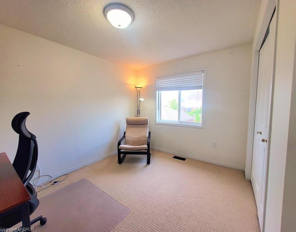 559 Victoria Road Property Photo 15