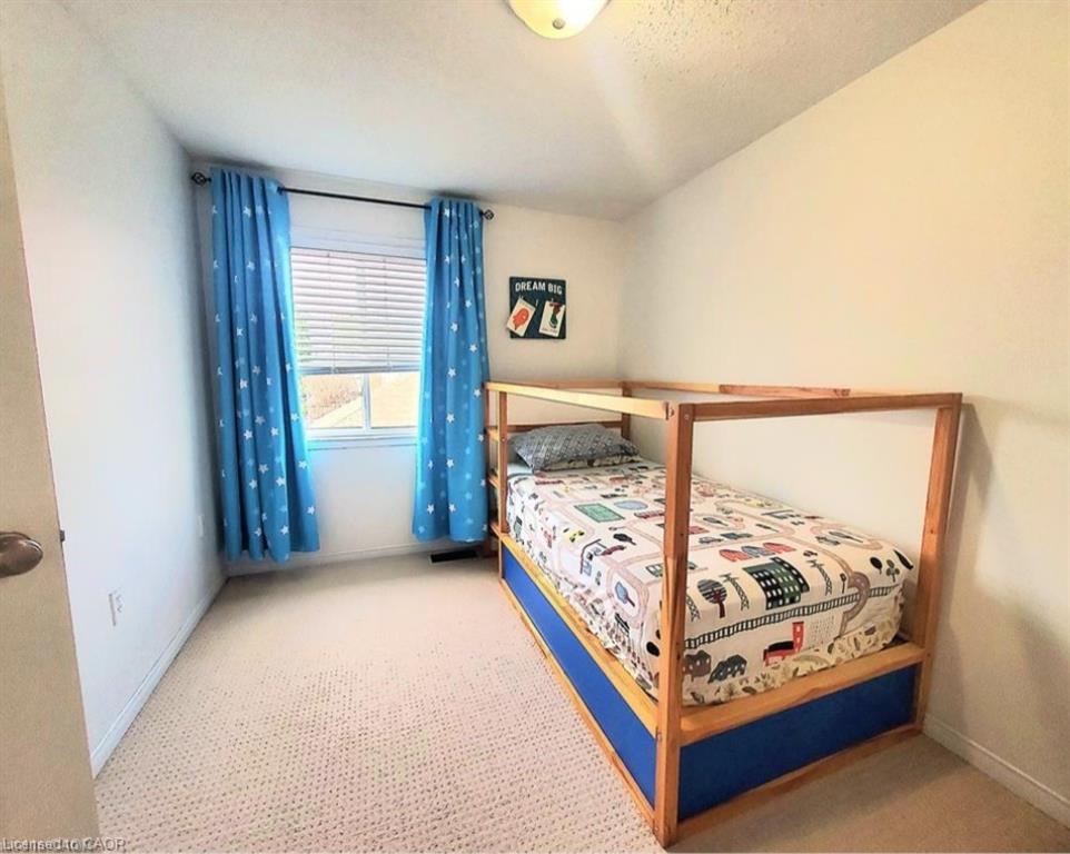 559 Victoria Road Property Photo 16