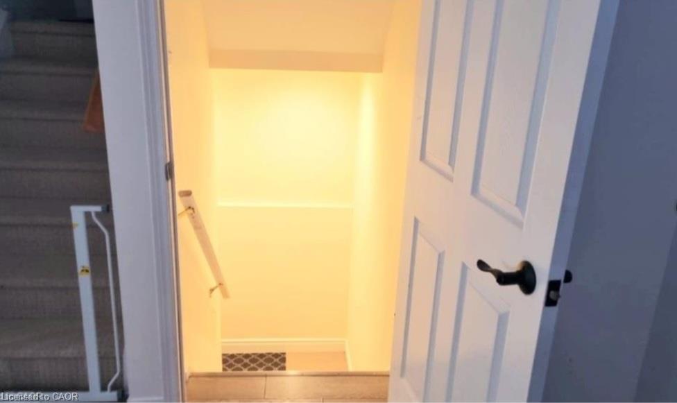559 Victoria Road Property Photo 21