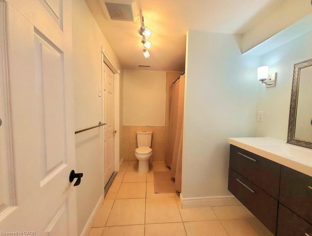 559 Victoria Road Property Photo 25