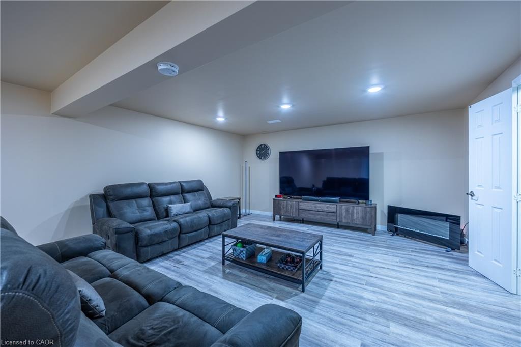 68 Backus Drive Property Photo 23