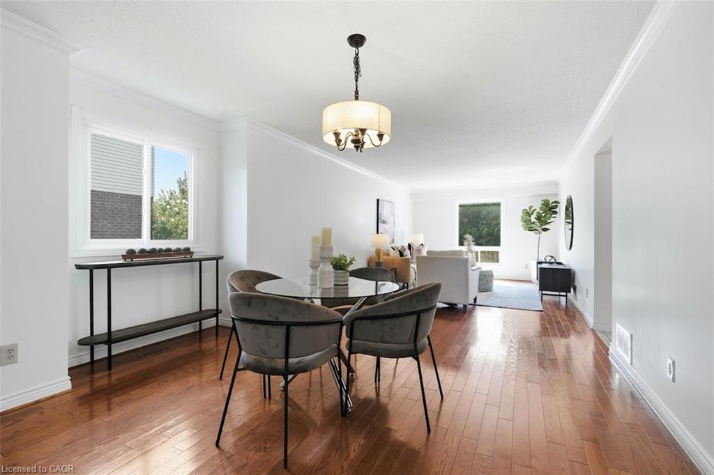 12 Sumner Crescent Property Photo 4