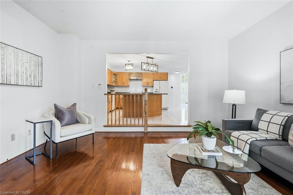 12 Sumner Crescent Property Photo 7