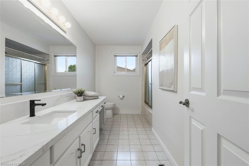 12 Sumner Crescent Property Photo 17