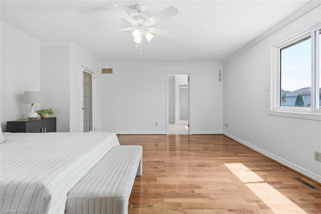 12 Sumner Crescent Property Photo 18