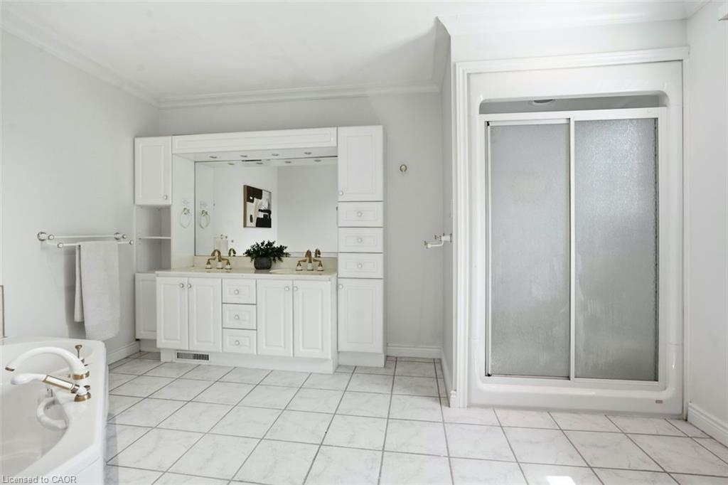 12 Sumner Crescent Property Photo 20