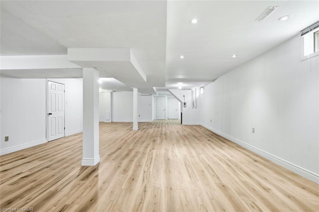 12 Sumner Crescent Property Photo 26