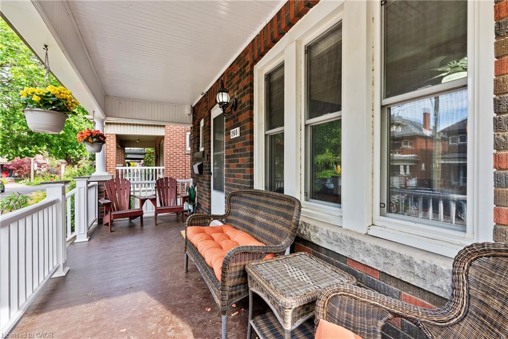 260 Stinson Crescent Property Photo 5