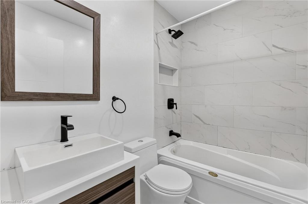 11 Craigmiller Avenue Property Photo 18