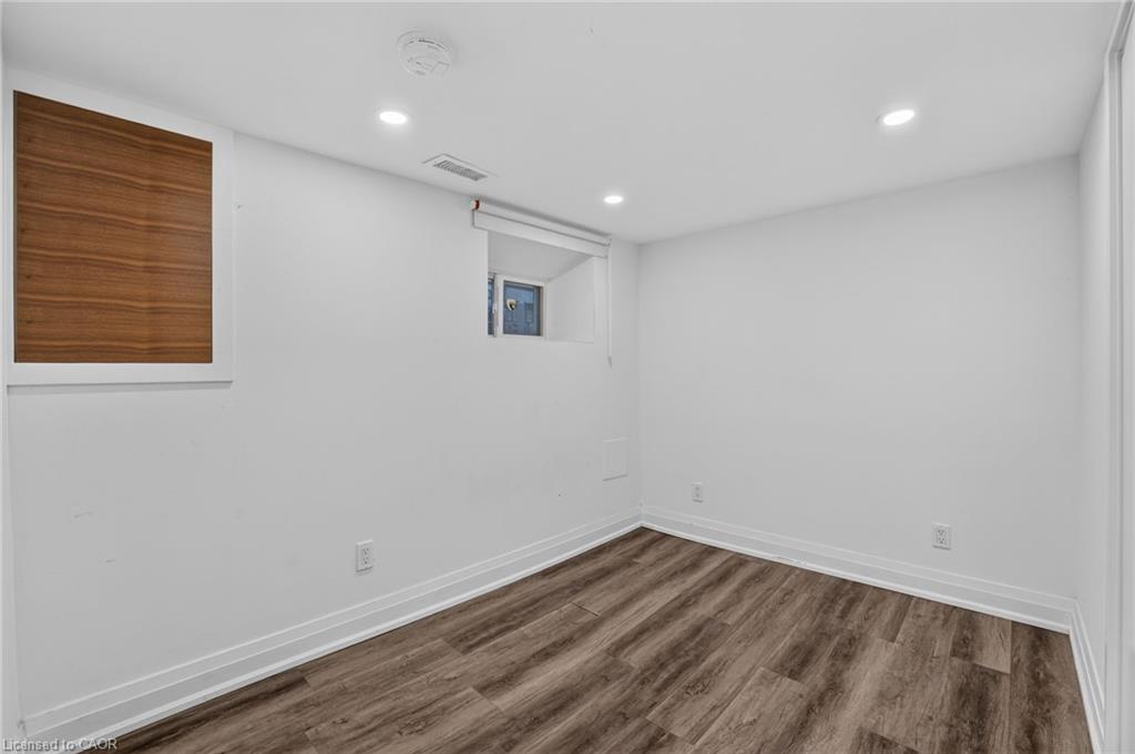 11 Craigmiller Avenue Property Photo 29