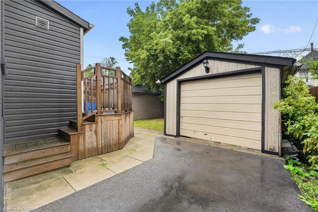 11 Craigmiller Avenue Property Photo 31